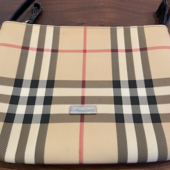 Authentic Burberry Nova Check Pouchette - Mini Purse Bag - Picture 8 of 11